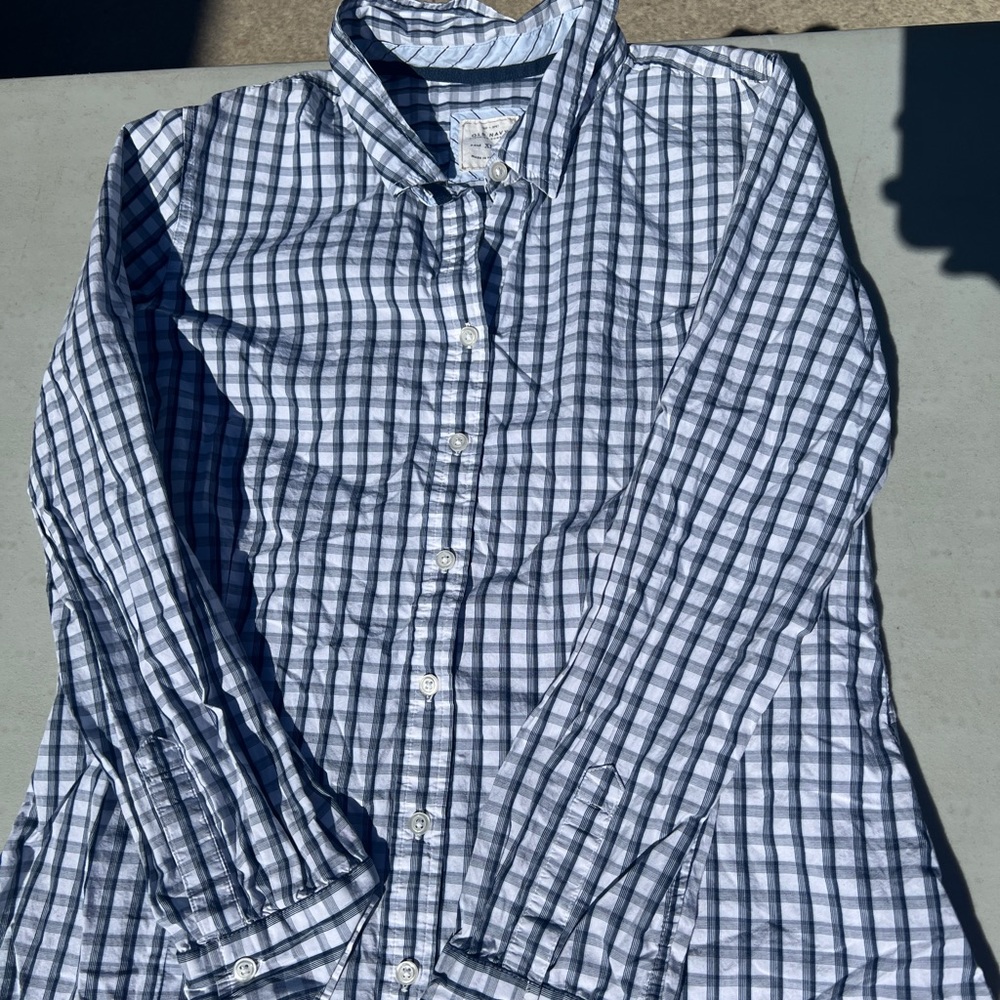 Long sleeve button down